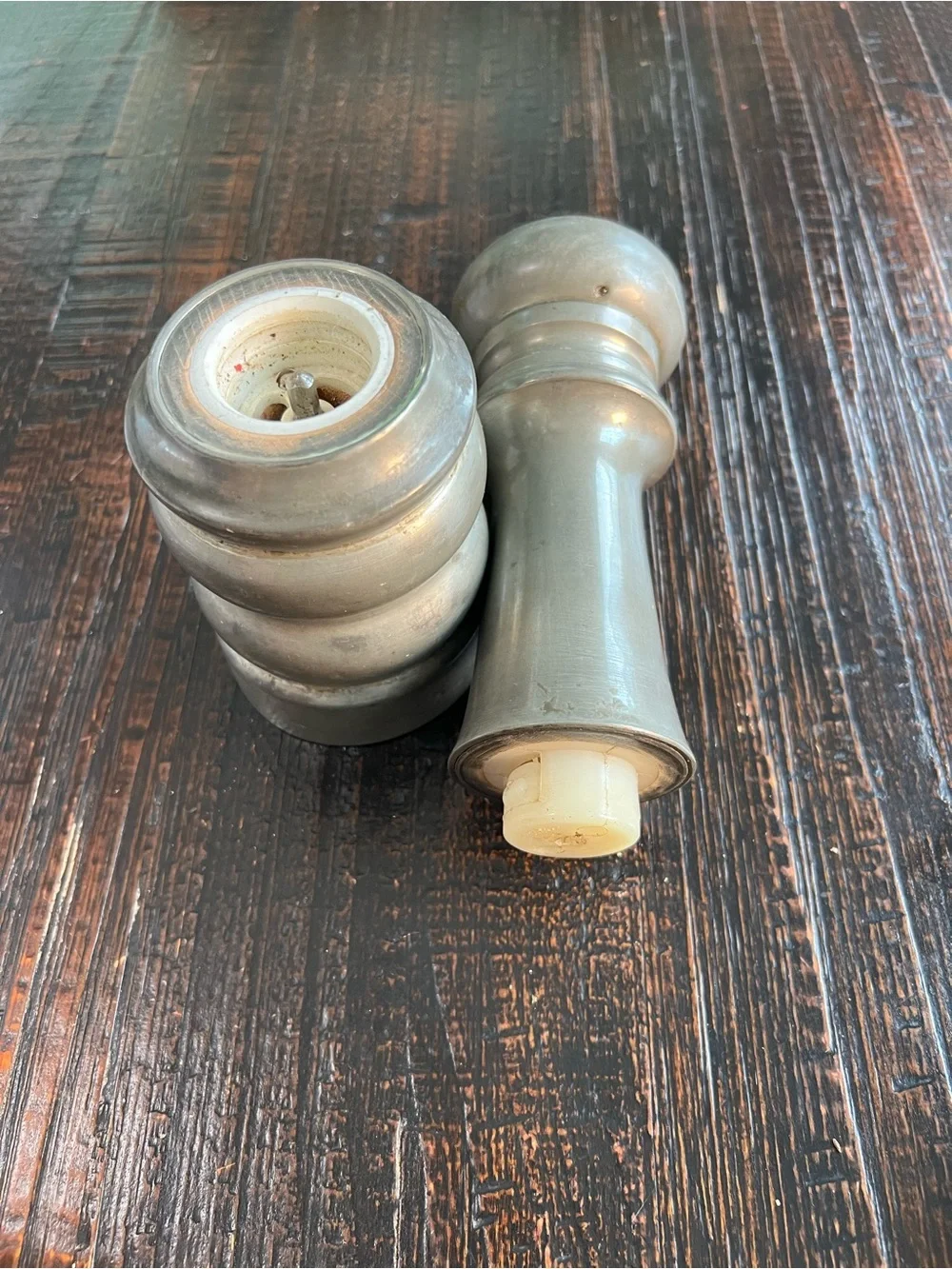 Vintage 'Garantito Tre Spade' Pewter Saltshaker & Pepper Grind Mill Combo- Italy